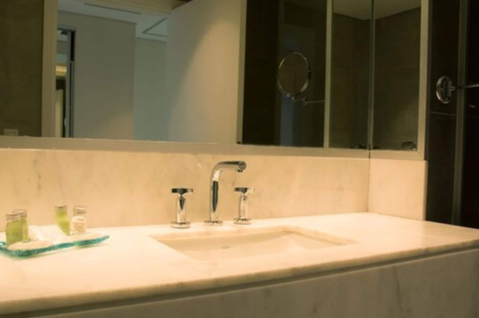 Epic Hotel Villa De Merlo Exterior photo